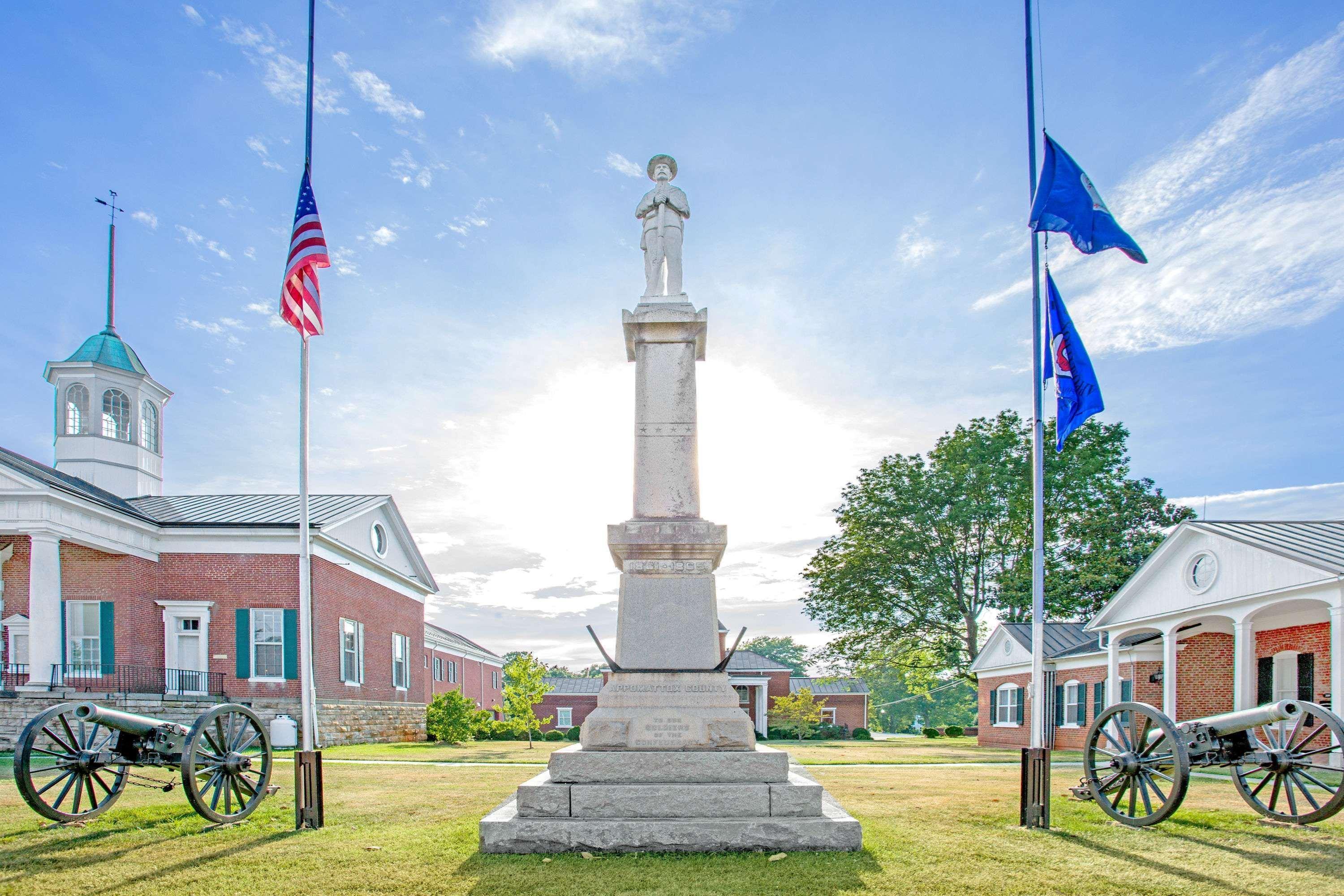 ซูเปอร์ 8 บาย วินด์แฮม แอพโพแมตทอกซ์ เวอร์จิเนีย Hotel Appomattox ภายนอก รูปภาพ